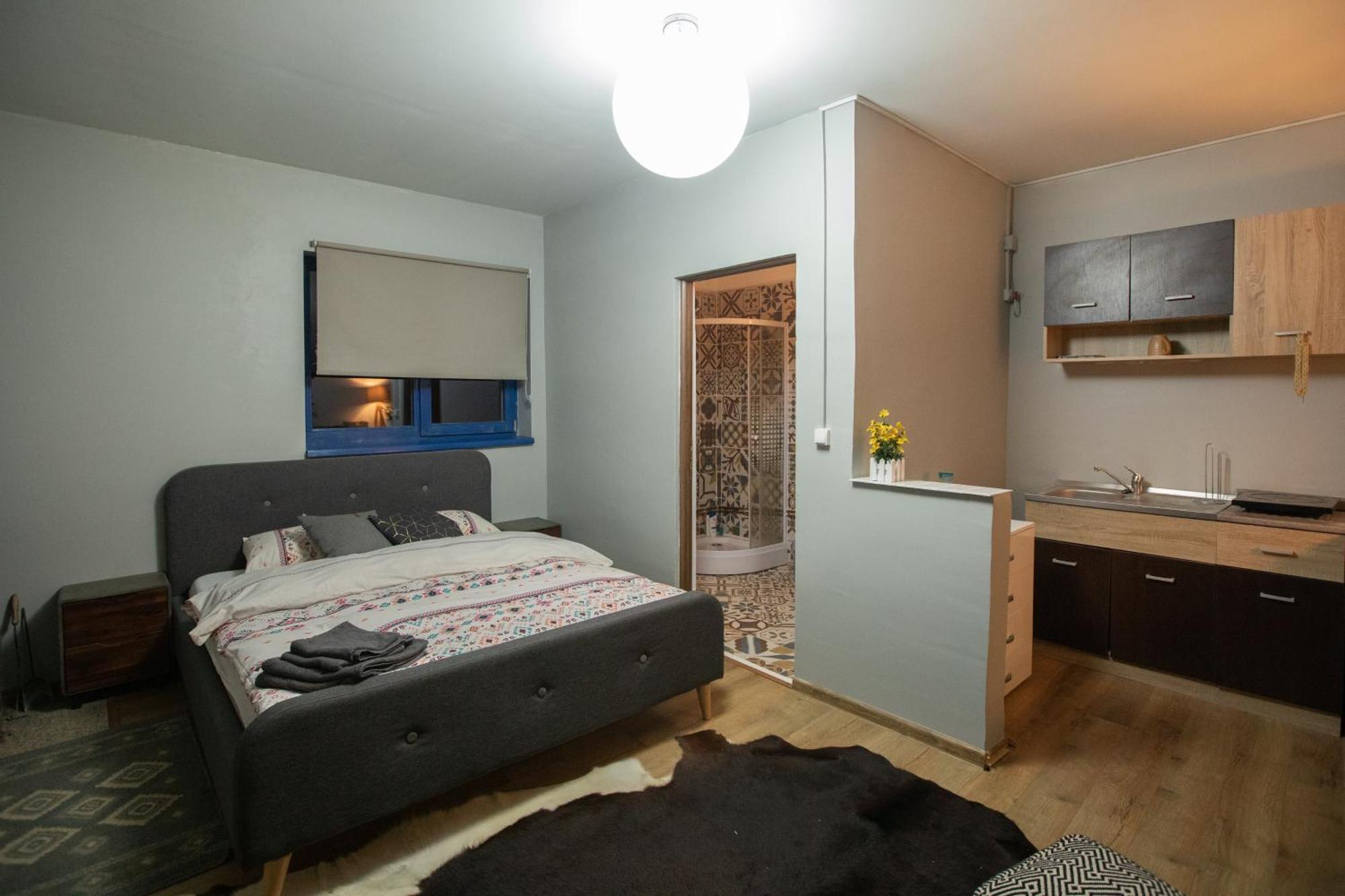Maison De L'Amour Brebu Nou Exteriör bild